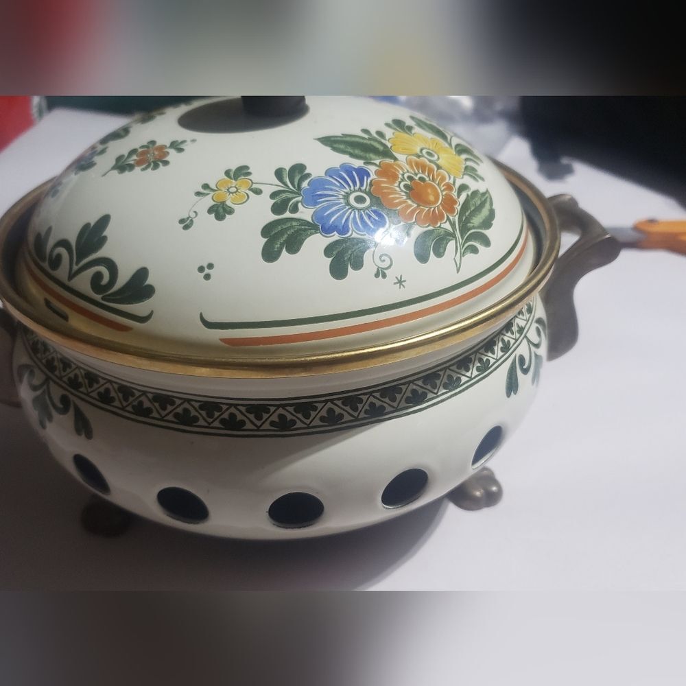 Vintage Fissler Asta Old Amsterdam Pattern Enamelware Warmer Brass Handles